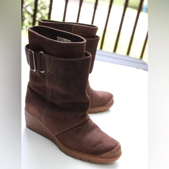 Sorel boots - Picture 1 of 12